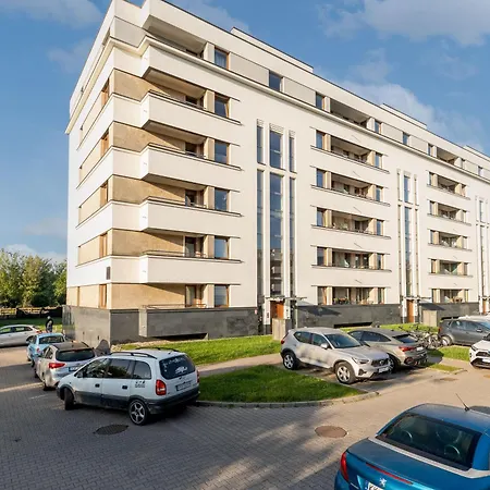 Tauron Arena Modern By Bookinghost アパート *